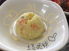 -亲昵春川鸡排(韩国美食街店)