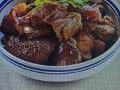 扒蒸肘子-張飛扒肉•四代传承(中央大街店)