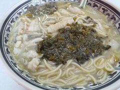 -明呈黄鱼面馆(斜土路店)