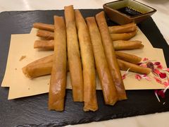 春卷-罗氏十三活虾餐厅(光谷K11购物艺术中心店)