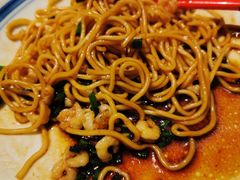 葱油三虾拌面-老头儿油爆虾·知味杭州(爱琴海购物中心)