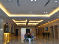 候诊大厅-1-山东省立医院(中心院区)