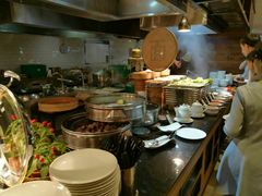 自助取餐区-OPEN開全日自助餐厅·牛肉火锅·海鲜(佛山希尔顿酒店)