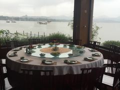 -湖畔居茶楼(湖滨店)