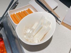 -海底捞火锅鲜切牛肉主题店(长寿路店)