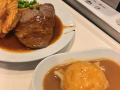 -宜家·瑞典风味餐厅(武汉荟聚中心店)