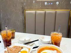 -香港新发烧腊茶餐厅(水围店)