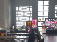 -麦当劳(高铁南站店)