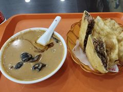 -方中山胡辣汤(成都首店)