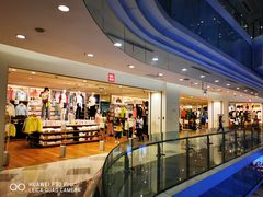 -优衣库(上海虹口龙之梦店)