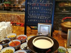 -万达瑞华酒店美食汇自助餐厅(楚河汉街店)