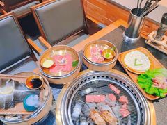 -何发发和牛烧肉·鳗鱼榴莲放题自助(乐峰广场店)
