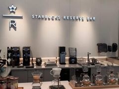 -星巴克臻选(上海淮海百盛购物中心店)