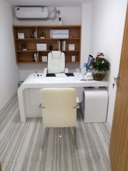 -Dr·ACNE痘院长皮肤管理祛痘连锁