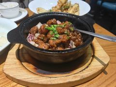 钵酒洋葱焗小排-壹零捌道·北京烤鸭(车公庄店)