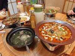 -小小河边鱼·黄辣丁鲜鱼锅(黎阳店)