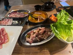 -山居屋炭火烧肉(厚街万达店)
