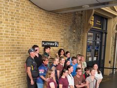 -九又四分之三站台