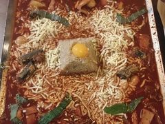 牛肉年糕火锅-包装马车·韩国料理·포장마차