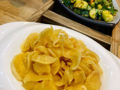 -老刘生态大鱼坊铁锅炖鱼(赛马场店)
