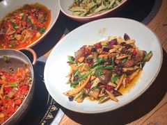 -吃饭皇帝大土家民族菜(正大广场店)