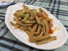 -六顺园清真回族饭店(工程街店)