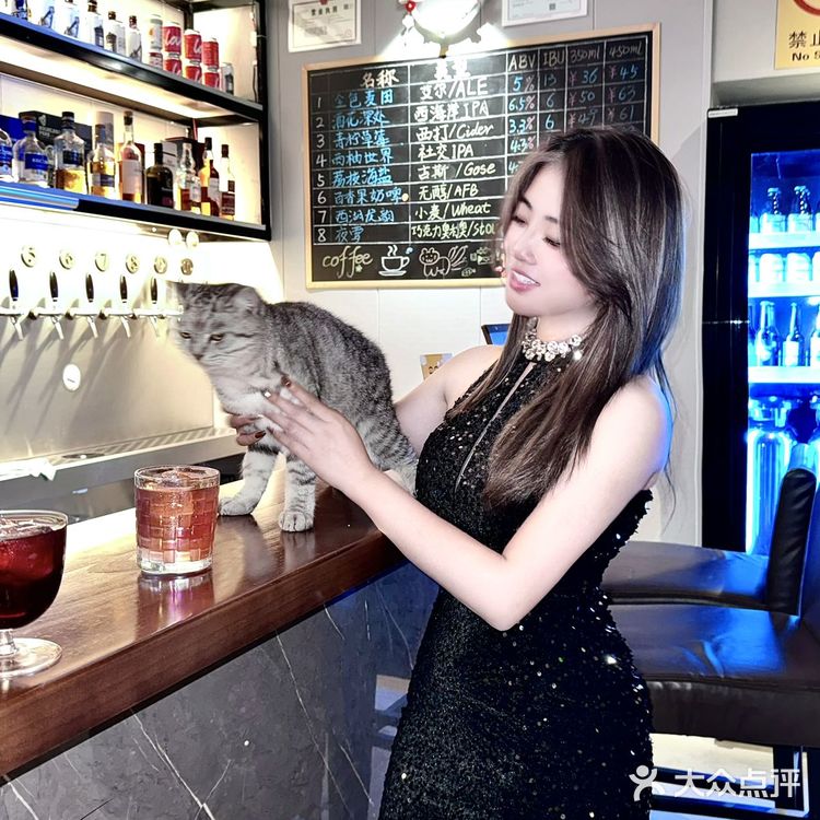 在北京‼️居然还有这样的酒吧💕