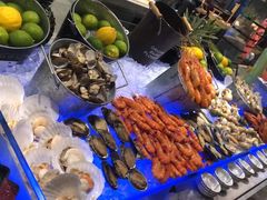 -飨食汇全日制餐厅·昆山皇冠假日酒店(九方店)