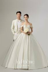 -乐派诗婚纱摄影