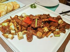 山菌葱爆雪花牛肉-尚一汤 广东炖汤(金桥国际店)