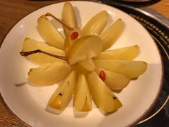 三婆婆的坛子梨-吃饭皇帝大土家民族菜(正大广场店)