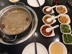 -丫丫汤膳打边炉(宏府408坊店)