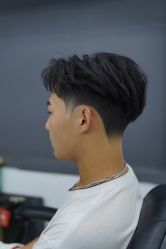 -米娜男士新国潮理发馆