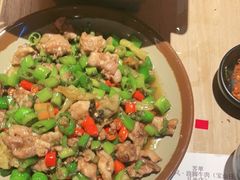 -川堂风·跷脚牛肉·乐山爆炒(宝山日月光店)