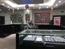 -威德钻石-克拉钻大本营(南京东路店)