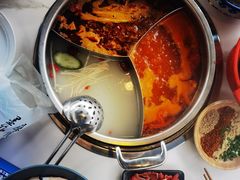 -周师兄大刀腰片火锅(磁器口直营店)