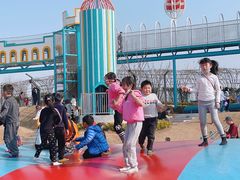 -季高兔窝窝亲子园(上海薰衣草公园店)