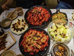 -巴厘龙虾·榜首油焖大虾(音乐学院·沿江酒馆店)
