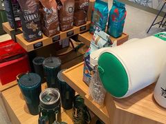 零售区-星巴克(深圳广电金融中心分店)