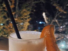 蜂蜜蛋汁-穹六人间 people 6(岳阳路店)