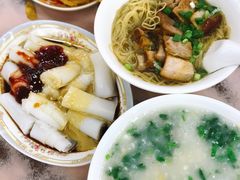 芫茜咸蛋粥-满足面(白水井大街店)