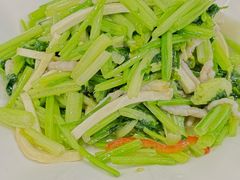 本芹三丝-万人缘酒楼