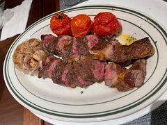 -MONICH牛排融合餐厅(和义大道购物中心店)