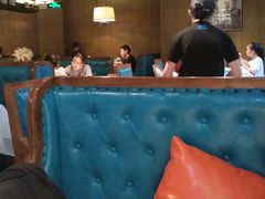 大堂-领鲜活海鲜榴莲自助火锅(东门店)