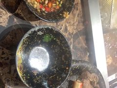 -牛里牛气· 榴莲海鲜鲜牛肉自助火锅·烤肉(横岗店)