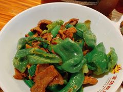 -富正毅三下锅·湘西韵味(天门山索道店)