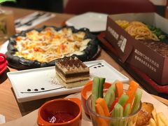 -必胜客(欧亚卖场店)