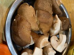 香菇-范贤光鸡公煲(平乐园总店)