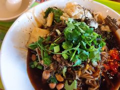 -海口骑楼小吃街