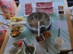 -花田煮鲜牛肉火锅(钟楼众汇店)